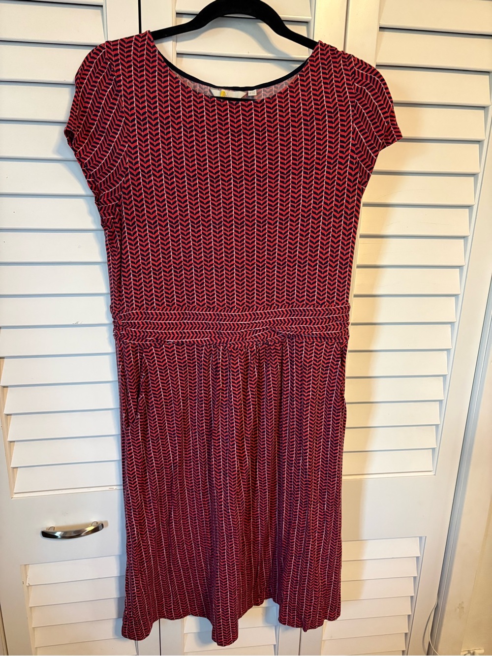Women’s Boden Red Patterned Cap Sleeve Dress
